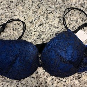 38D, Midnight blue lace underwire bra